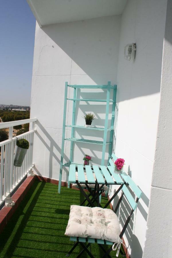 Clb Feria Apartment Sevilla Exterior foto